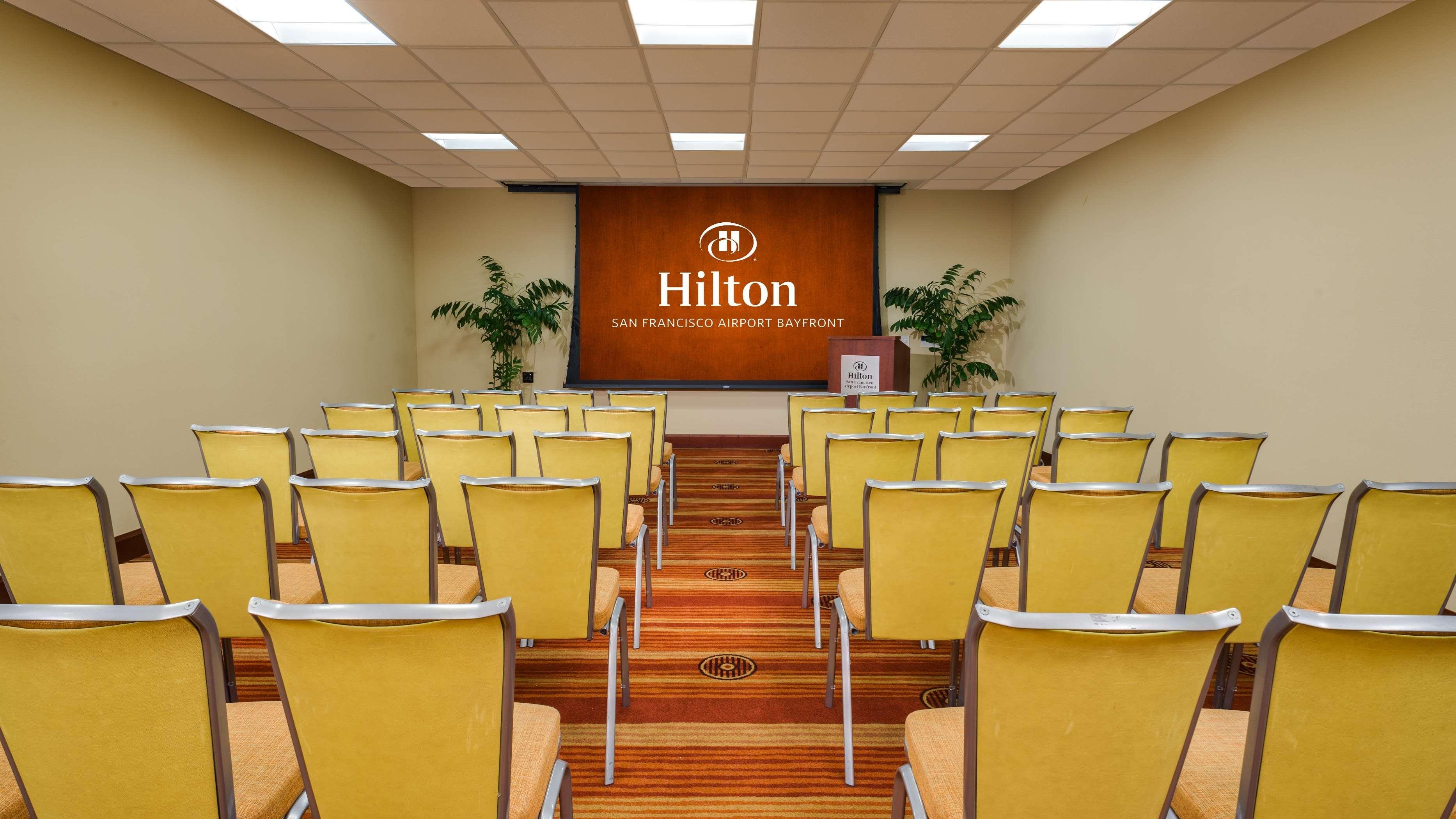 Hilton San Francisco Airport Bayfront - No Resort Fee Берлінгейм Екстер'єр фото