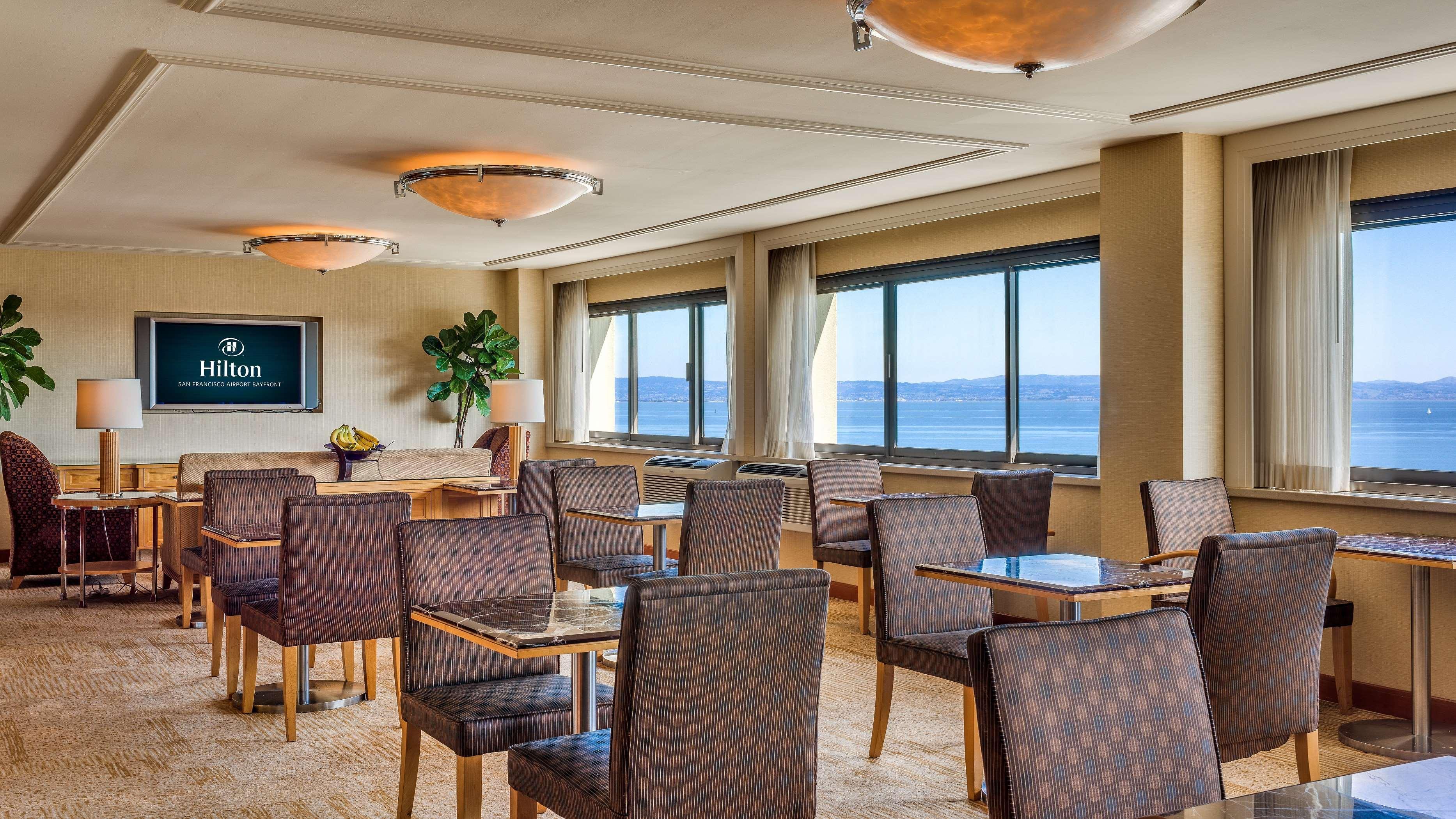 Hilton San Francisco Airport Bayfront - No Resort Fee Берлінгейм Екстер'єр фото