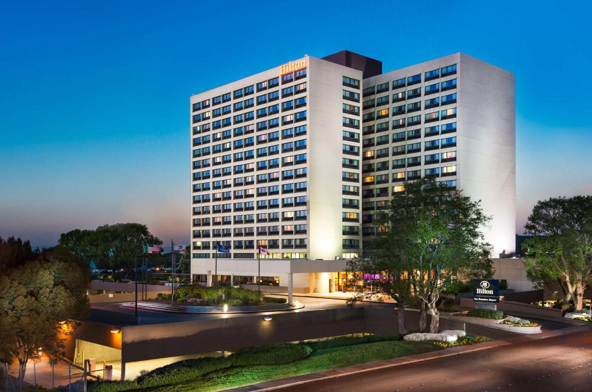 Hilton San Francisco Airport Bayfront - No Resort Fee Берлінгейм Екстер'єр фото