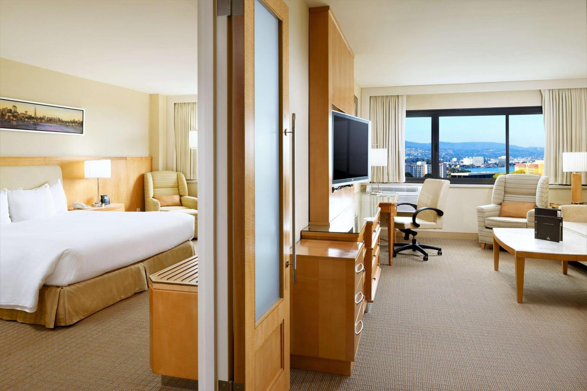 Hilton San Francisco Airport Bayfront - No Resort Fee Берлінгейм Екстер'єр фото